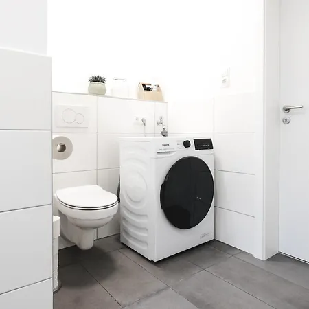 Ferienwohnung Fuer 4: Wifi, Kueche, Netflix, Zentral Bad Neuenahr-Ahrweiler Exterior photo